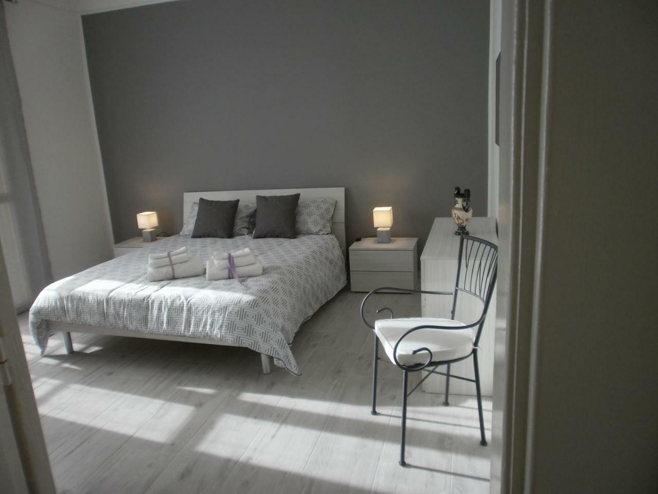 Casa Fean - Posto Auto Riservato Apartment Syracuse Bagian luar foto